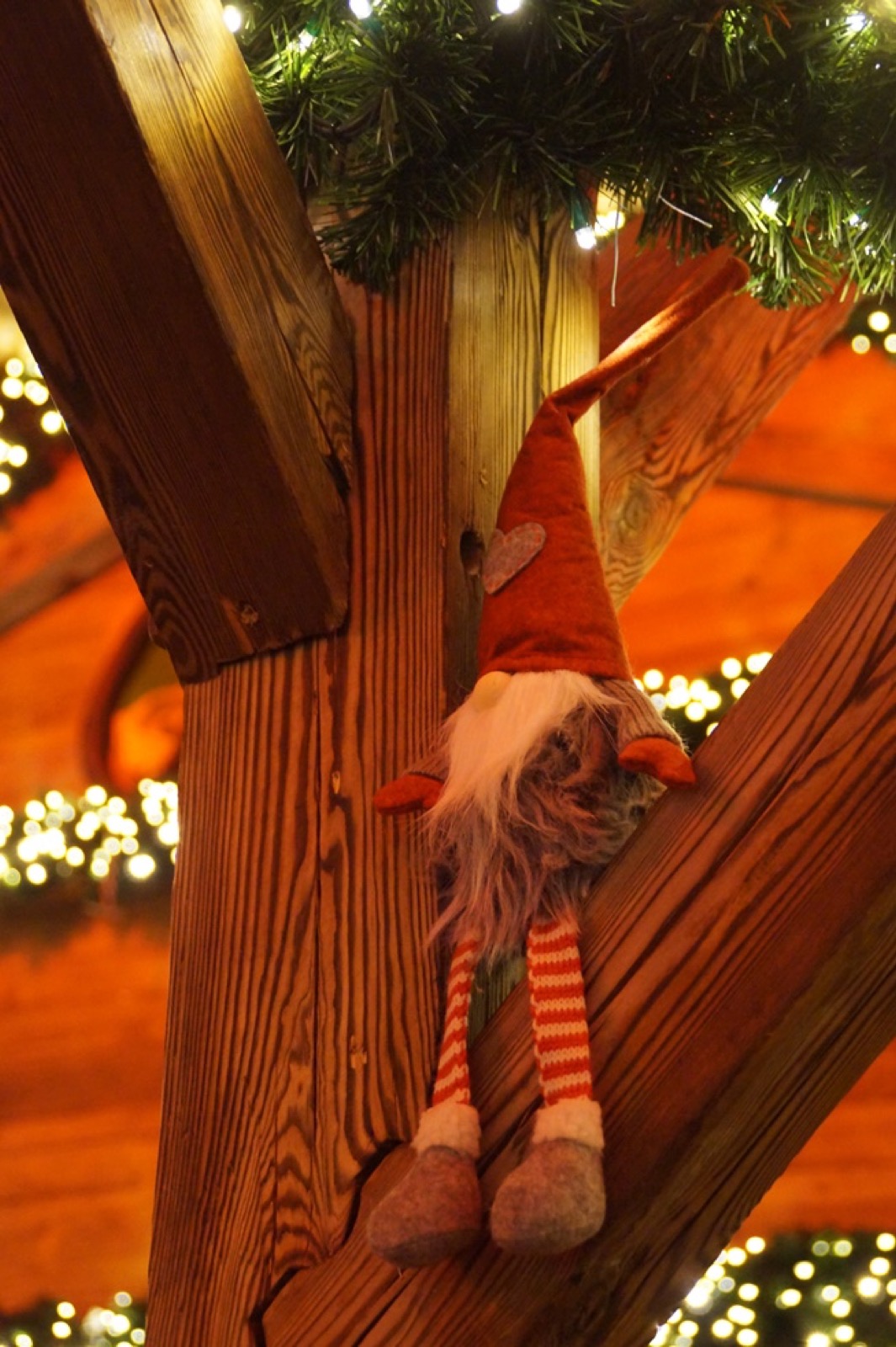 OB Dr. Kämpfer eröffnet Kieler Weihnachtsdorf